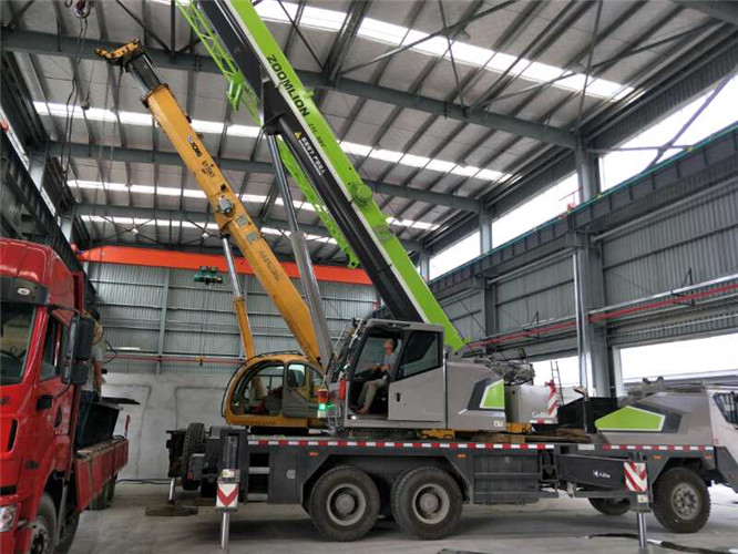 新邱区高空车出租需要注意哪些安全事项？